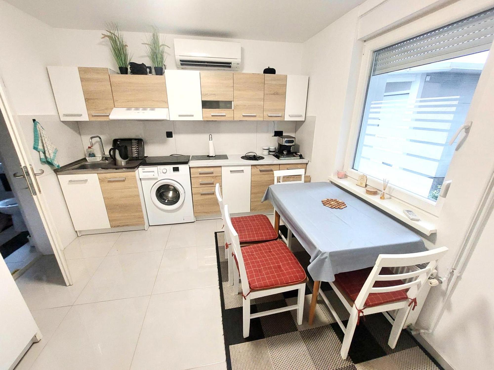 לובליאנה Jo-Ma Apartma - Safe Parking מראה חיצוני תמונה